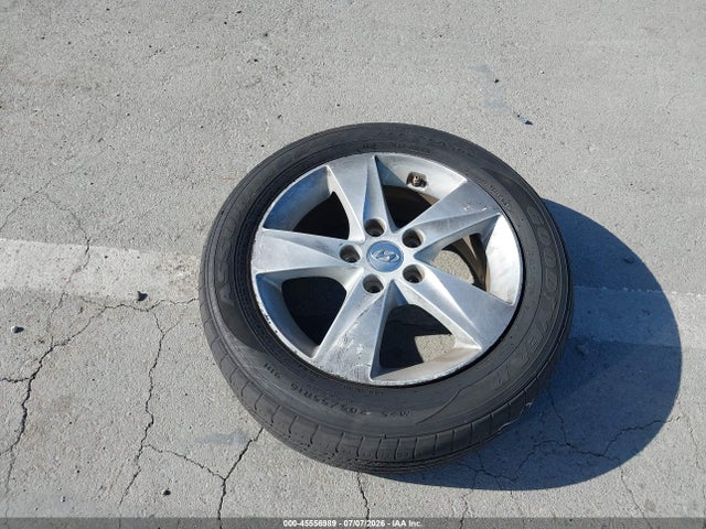 Продаж на аукціоні авто 2013 Hyundai Elantra Gls, vin: KMHDH4AE0DU689723, номер лоту: 45556989