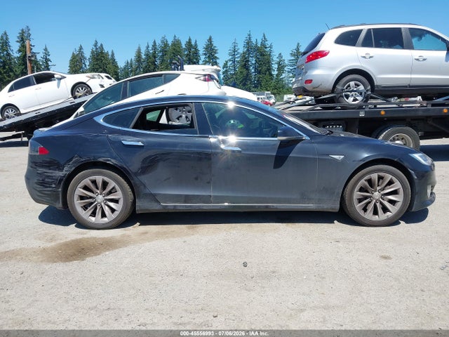 Tesla Model S 60d/70d/75d/85d/90d 2016 5YJSA1E25GF143303 Image 13