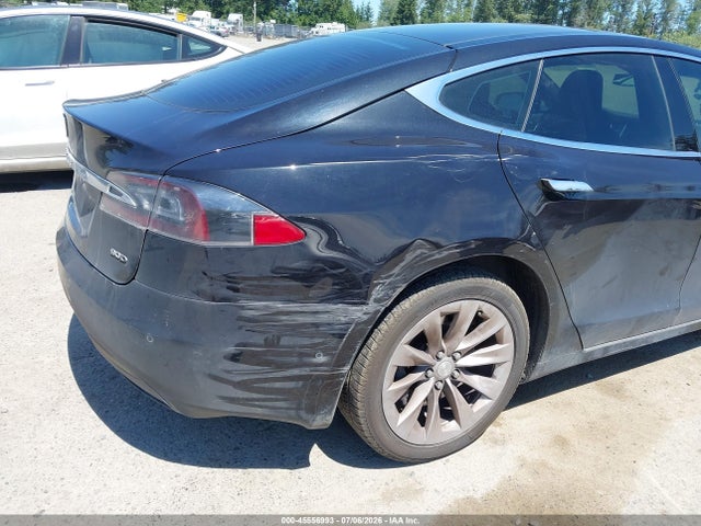 Tesla Model S 60d/70d/75d/85d/90d 2016 5YJSA1E25GF143303 Image 19
