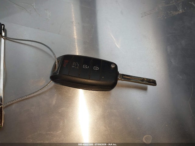 KNDJP3A5XG7298666 KIA SOUL +