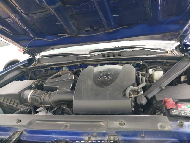 2022 Toyota Tacoma Sr5 V6 მანქანა იყიდება აუქციონზე, vin: 3TMBZ5DN2NM035984, აუქციონის ნომერი: 45557029