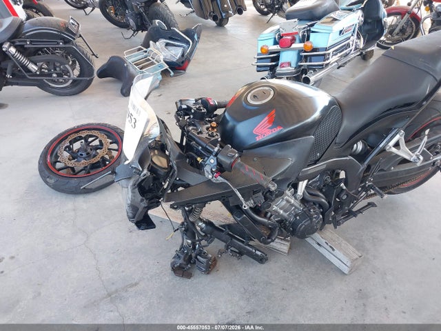 Honda Cbr650 F 2014 MLHRC7400E5000055 Image 2