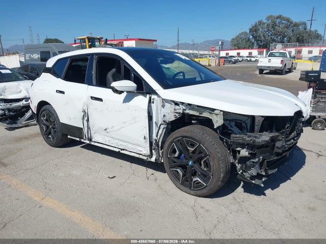 BMW Ix Xdrive50 2024 WB523CF09RCP83240 zdjęcie główne