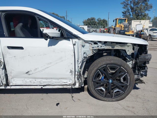 BMW Ix Xdrive50 2024 WB523CF09RCP83240 Image 6