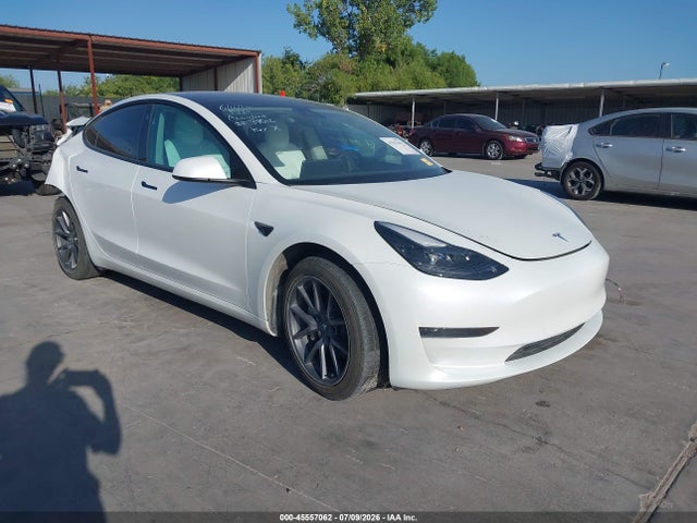 Продажа на аукционе авто 2021 Tesla Model 3 Standard Range Plus Rear-wheel Drive, vin: 5YJ3E1EA2MF917325, номер лота: 45557062