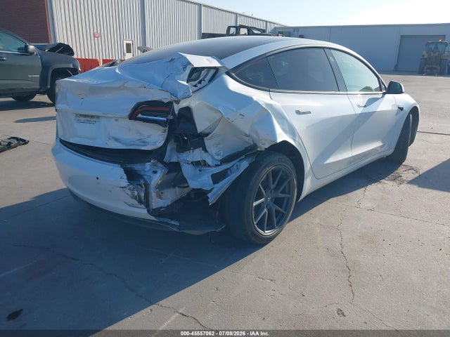 Продаж на аукціоні авто 2021 Tesla Model 3 Standard Range Plus Rear-wheel Drive, vin: 5YJ3E1EA2MF917325, номер лоту: 45557062