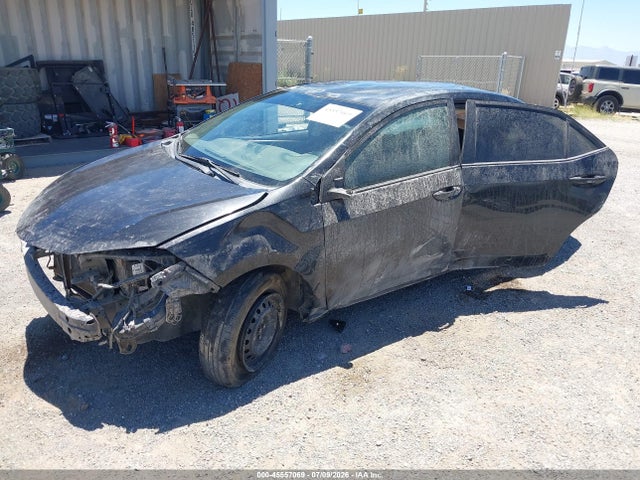 Toyota COROLLA L 2015 5YFBURHE3FP213802 Image 2