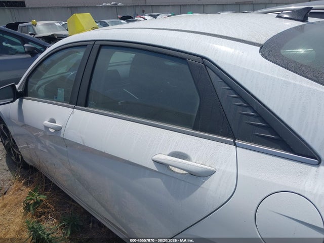KMHLN4AJ8MU009701 Hyundai Elantra Hybrid Limited