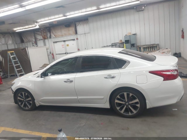 1N4AL3AP2GN381328 Nissan Altima 2.5 Sr