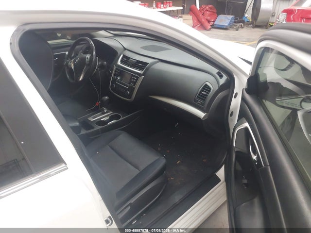 1N4AL3AP2GN381328 Nissan Altima 2.5 Sr