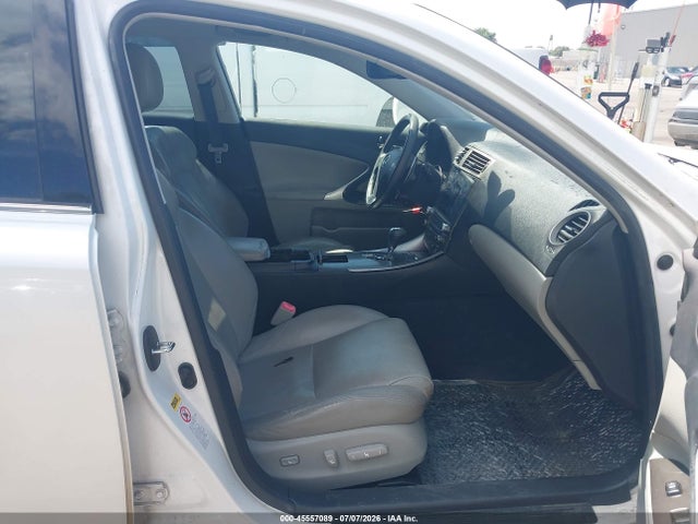 45557089 :رقم المزاد ، JTHCK262185024350 vin ، 2008 Lexus Is 250 مزاد بيع