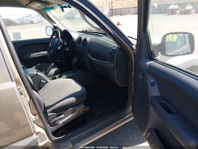 2004 Jeep Liberty Sport მანქანა იყიდება აუქციონზე, vin: 1J8GL48K14W119772, აუქციონის ნომერი: 45557099