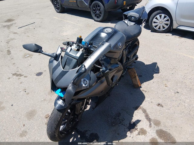 Yamaha Yzfr7 2024 JYARM38E6RA009253 Image 2