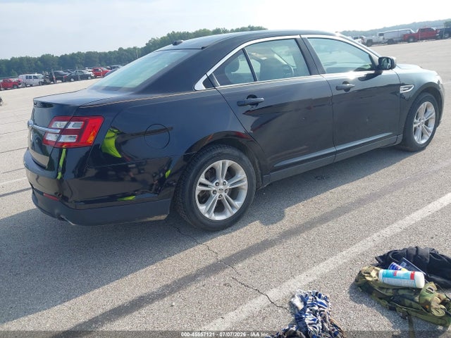 45557121 :رقم المزاد ، 1FAHP2D87JG120161 vin ، 2018 Ford Taurus Se مزاد بيع