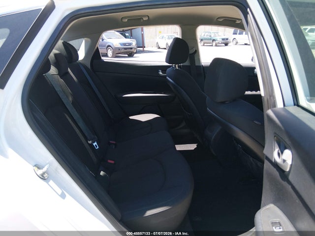 KIA Optima Lx 2016 5XXGT4L36GG064393 Image 8