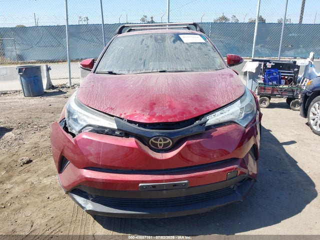 Toyota C-HR XLE 2018 NMTKHMBX0JR057802 Image 12