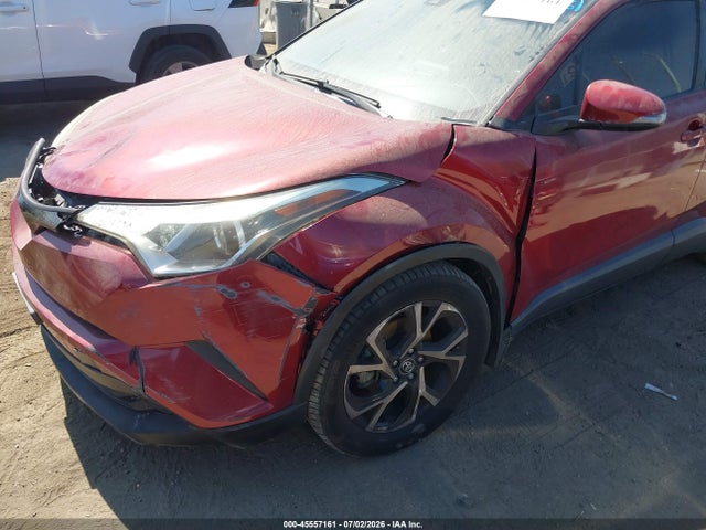 Toyota C-HR XLE 2018 NMTKHMBX0JR057802 Image 6