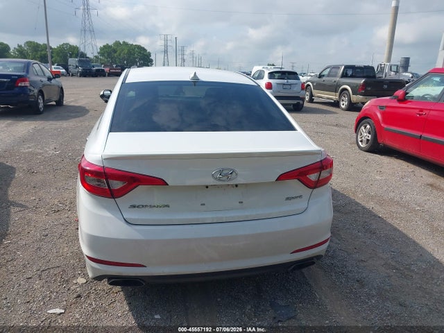 2015 Hyundai Sonata Sport მანქანა იყიდება აუქციონზე, vin: 5NPE34AF7FH230136, აუქციონის ნომერი: 45557192