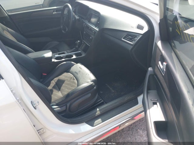 Продажа на аукционе авто 2015 Hyundai Sonata Sport, vin: 5NPE34AF7FH230136, номер лота: 45557192