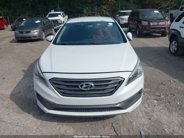 Auction sale of the 2015 Hyundai Sonata Sport, vin: 5NPE34AF7FH230136, lot number: 45557192
