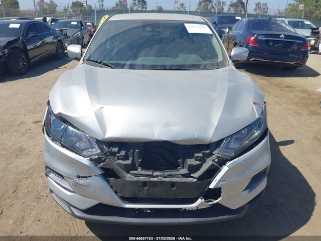 JN1BJ1AV2MW303034 Nissan Rogue Sport S Fwd Xtronic Cvt