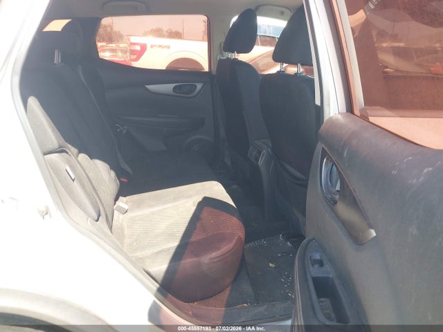 JN1BJ1AV2MW303034 Nissan Rogue Sport S Fwd Xtronic Cvt