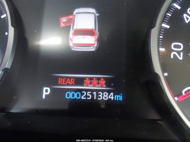 Продаж на аукціоні авто 2020 Toyota Rav4 Xle Premium, vin: 2T3C1RFV0LW096648, номер лоту: 45557210