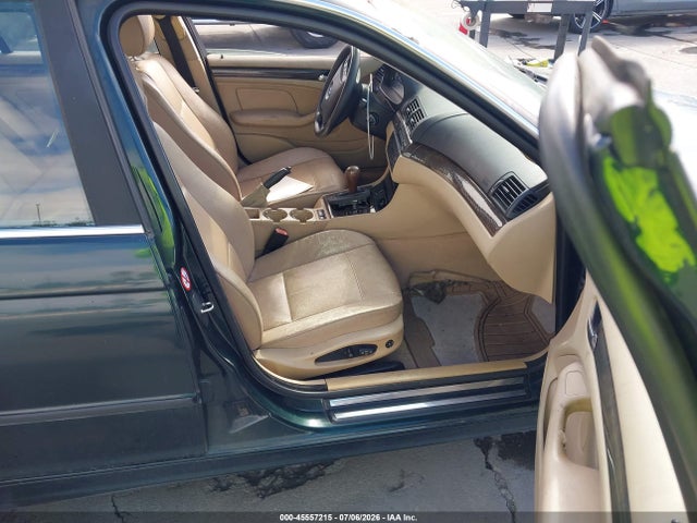 Auction sale of the 2002 Bmw 3 Series 330i, vin: WBAEV53472KM15209, lot number: 45557215