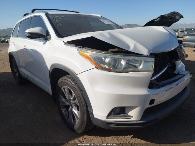 Toyota Highlander Xle V6 2015 5TDJKRFH0FS196298 Image 1