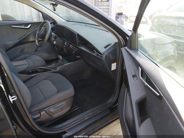 KIA NIRO LX 2024 KNDCP3LE0R5171901 Image 5