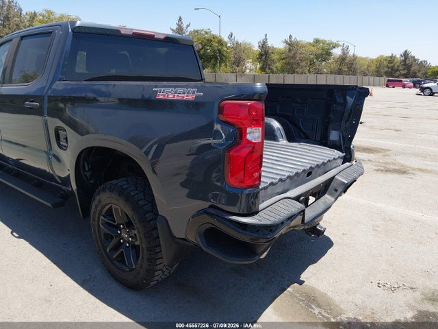 1GCPYCEF5KZ380697 Chevrolet Silverado 1500 Custom Trail Boss
