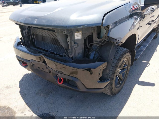 1GCPYCEF5KZ380697 Chevrolet Silverado 1500 Custom Trail Boss