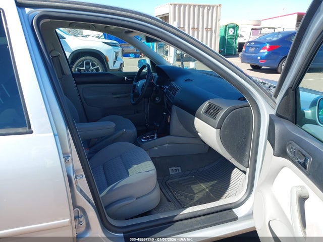 2001 Volkswagen Golf Gls მანქანა იყიდება აუქციონზე, vin: 9BWGT61J514046228, აუქციონის ნომერი: 45557249
