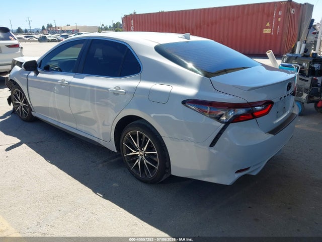 Toyota CAMRY SE 2024 4T1G11AK3RU210417 Image 3