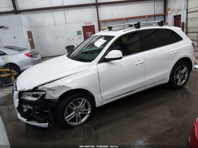 Audi Q5 2.0t Premium 2014 WA1LFAFP5EA075410 Image 2