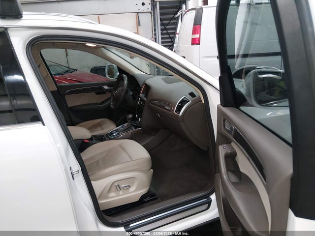 Audi Q5 2.0t Premium 2014 WA1LFAFP5EA075410 Image 5