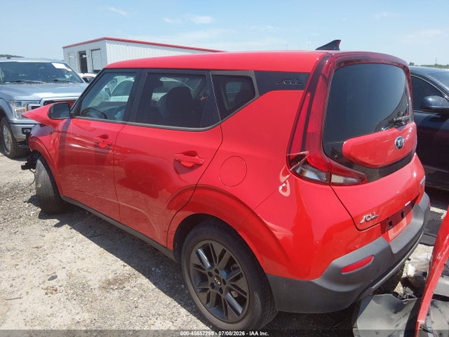 2021 Kia Soul Ex მანქანა იყიდება აუქციონზე, vin: KNDJ33AU2M7763004, აუქციონის ნომერი: 45557299