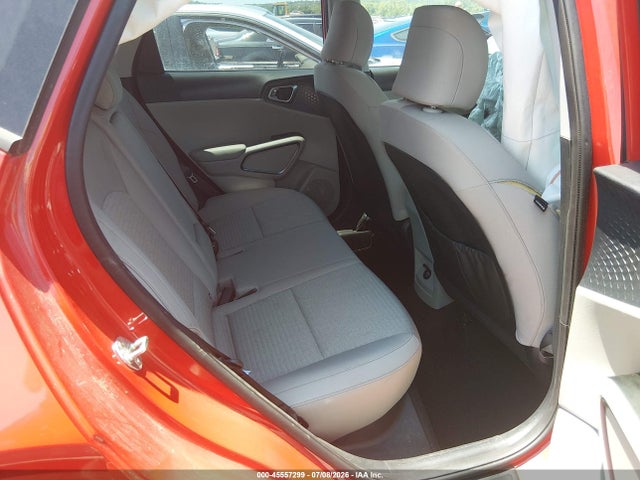 2021 Kia Soul Ex მანქანა იყიდება აუქციონზე, vin: KNDJ33AU2M7763004, აუქციონის ნომერი: 45557299