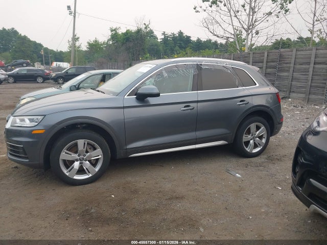 WA1BNAFY5J2088556 Audi Q5 2.0t Premium/2.0t Tech Premium