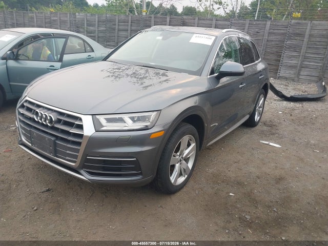 WA1BNAFY5J2088556 Audi Q5 2.0t Premium/2.0t Tech Premium
