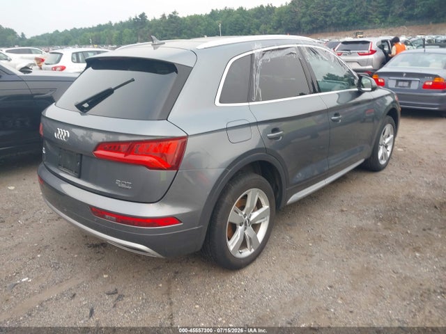 WA1BNAFY5J2088556 Audi Q5 2.0t Premium/2.0t Tech Premium
