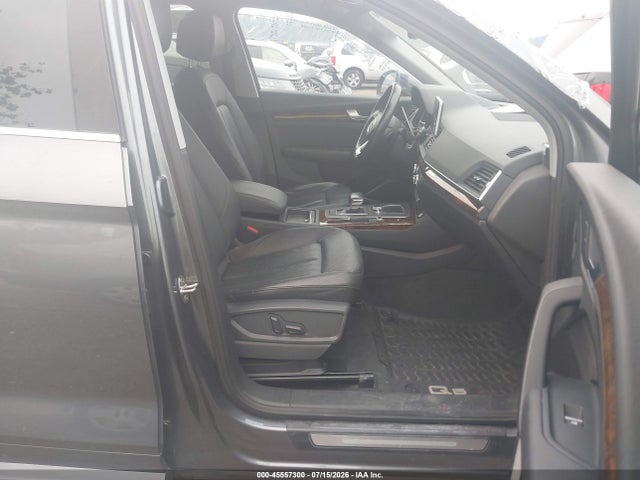 WA1BNAFY5J2088556 Audi Q5 2.0t Premium/2.0t Tech Premium