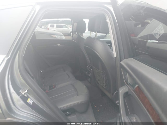 WA1BNAFY5J2088556 Audi Q5 2.0t Premium/2.0t Tech Premium