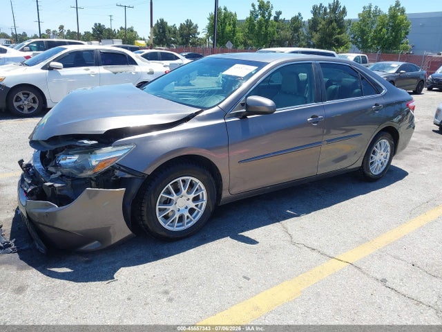 Toyota CAMRY SE 2017 4T1BF1FK2HU344516 Image 2