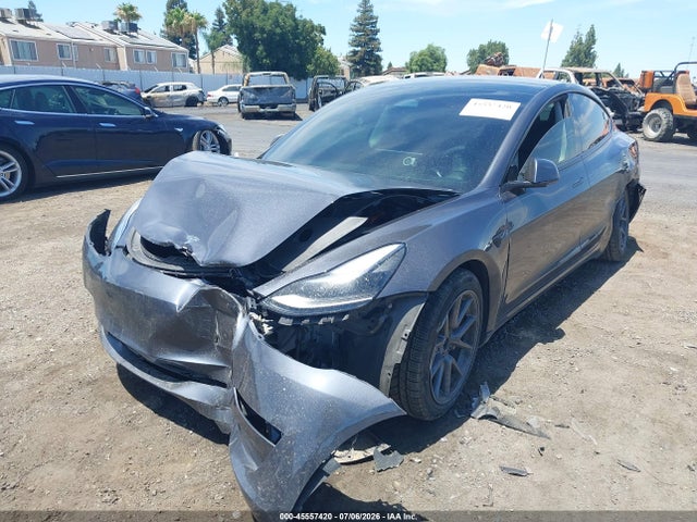Tesla Model 3 Rear-wheel Drive 2023 5YJ3E1EA4PF615264 Image 2