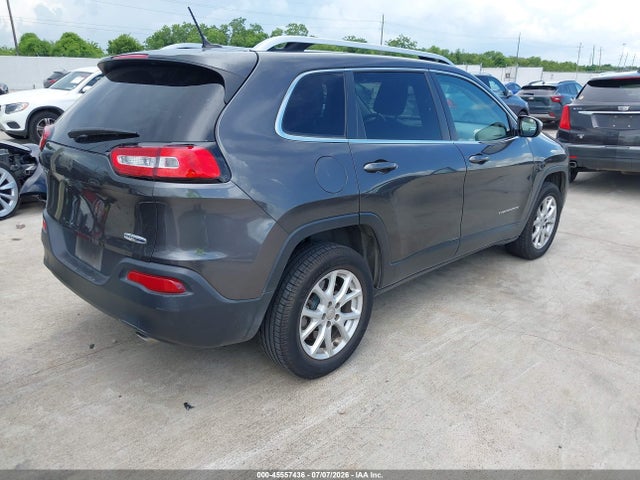 Jeep Cherokee Latitude 2014 1C4PJLCS5EW155349 Image 4