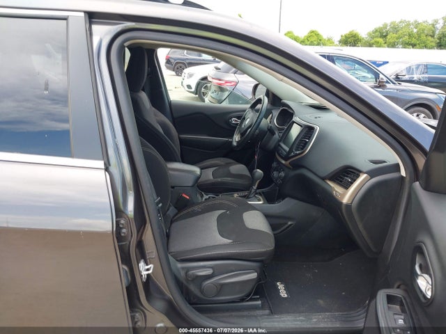 Jeep Cherokee Latitude 2014 1C4PJLCS5EW155349 Image 5
