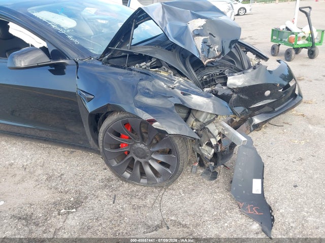 Продажа на аукционе авто 2023 Tesla Model 3 Performance Dual Motor All-wheel Drive, vin: 5YJ3E1EC8PF692804, номер лота: 45557441