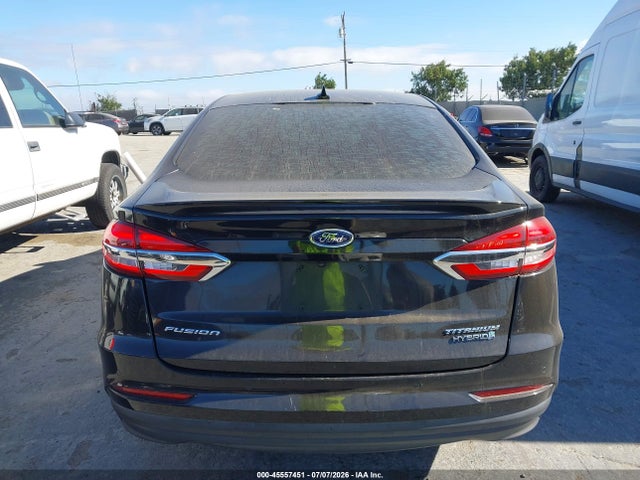 Ford Fusion Hybrid Titanium 2019 3FA6P0RU4KR261300 Image 16