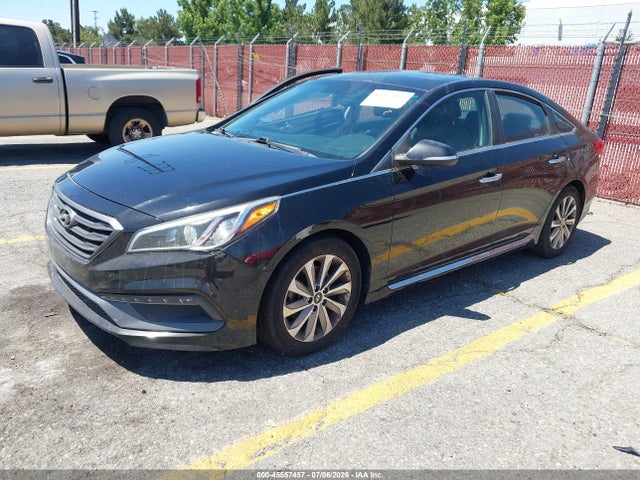 Hyundai Sonata Sport 2016 5NPE34AF8GH399017 Image 2